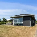 With Panoramic Views On Hindsholm Semesterbostad Martofte